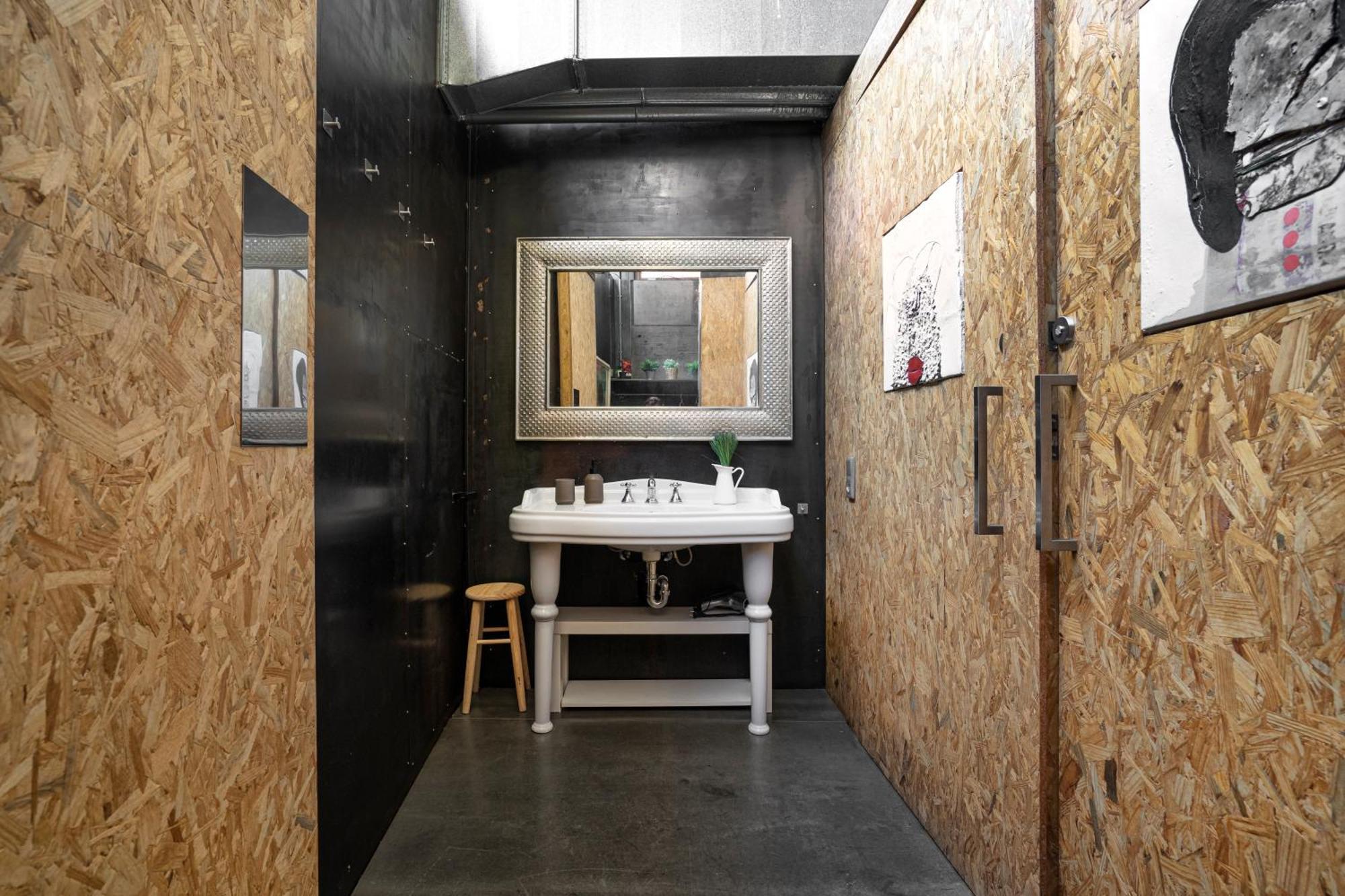 The Loft - With Private Pool & Jacuzzi Villa Corbera de Llobregat Buitenkant foto