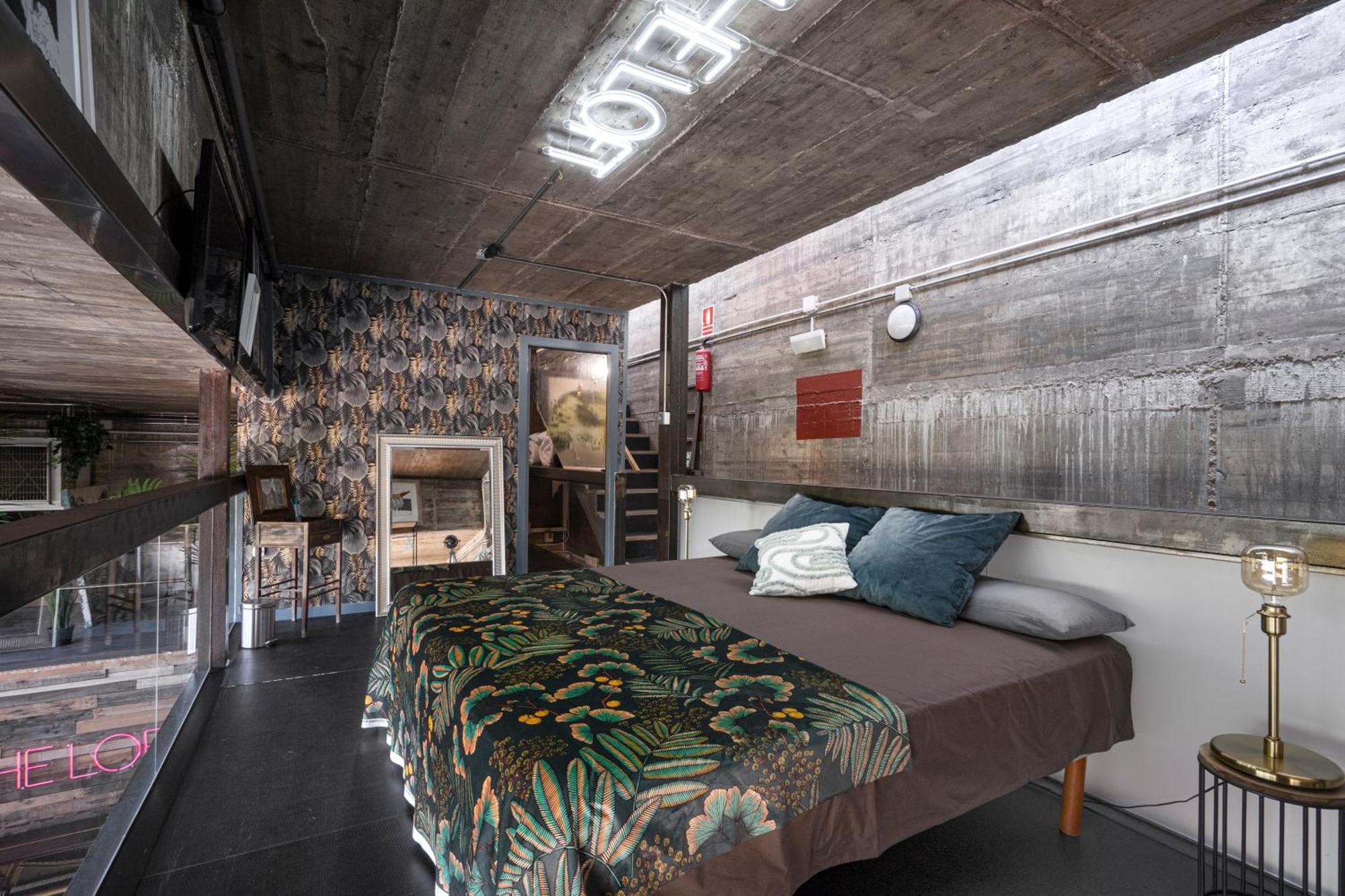 The Loft - With Private Pool & Jacuzzi Villa Corbera de Llobregat Buitenkant foto